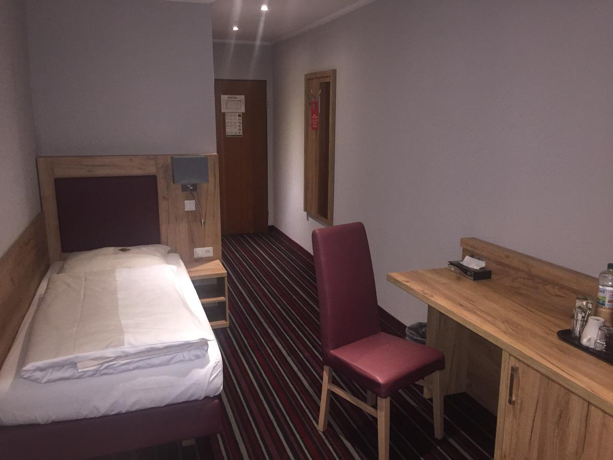 Hotel Suederelbe Хамбург Екстериор снимка